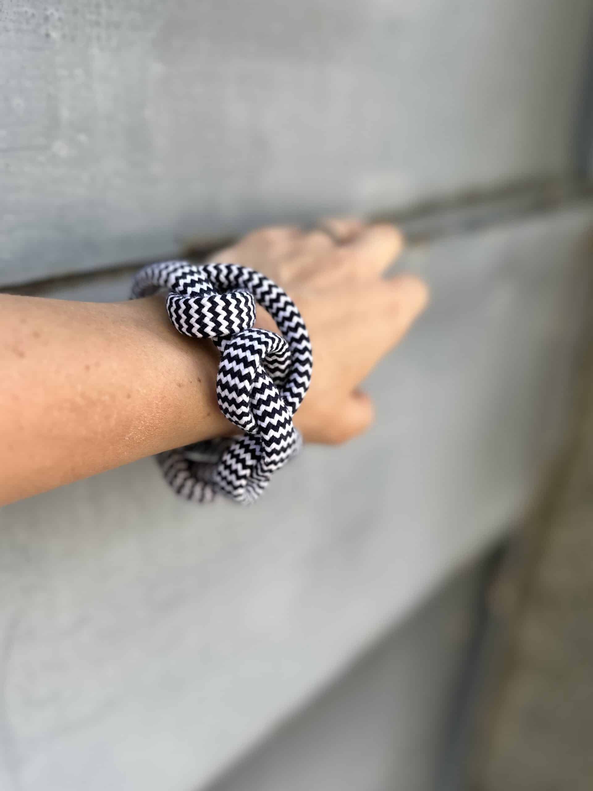 Bransoleta bawełniana